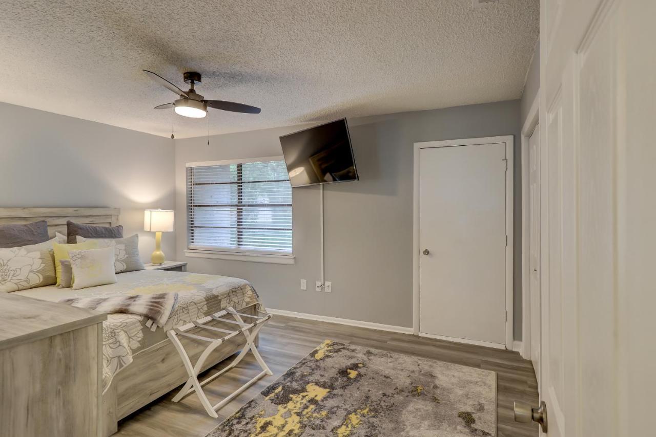 #111 Elaborate Condo Ideal Location 2Brm/2 Parking Hilton Head Island Exteriör bild
