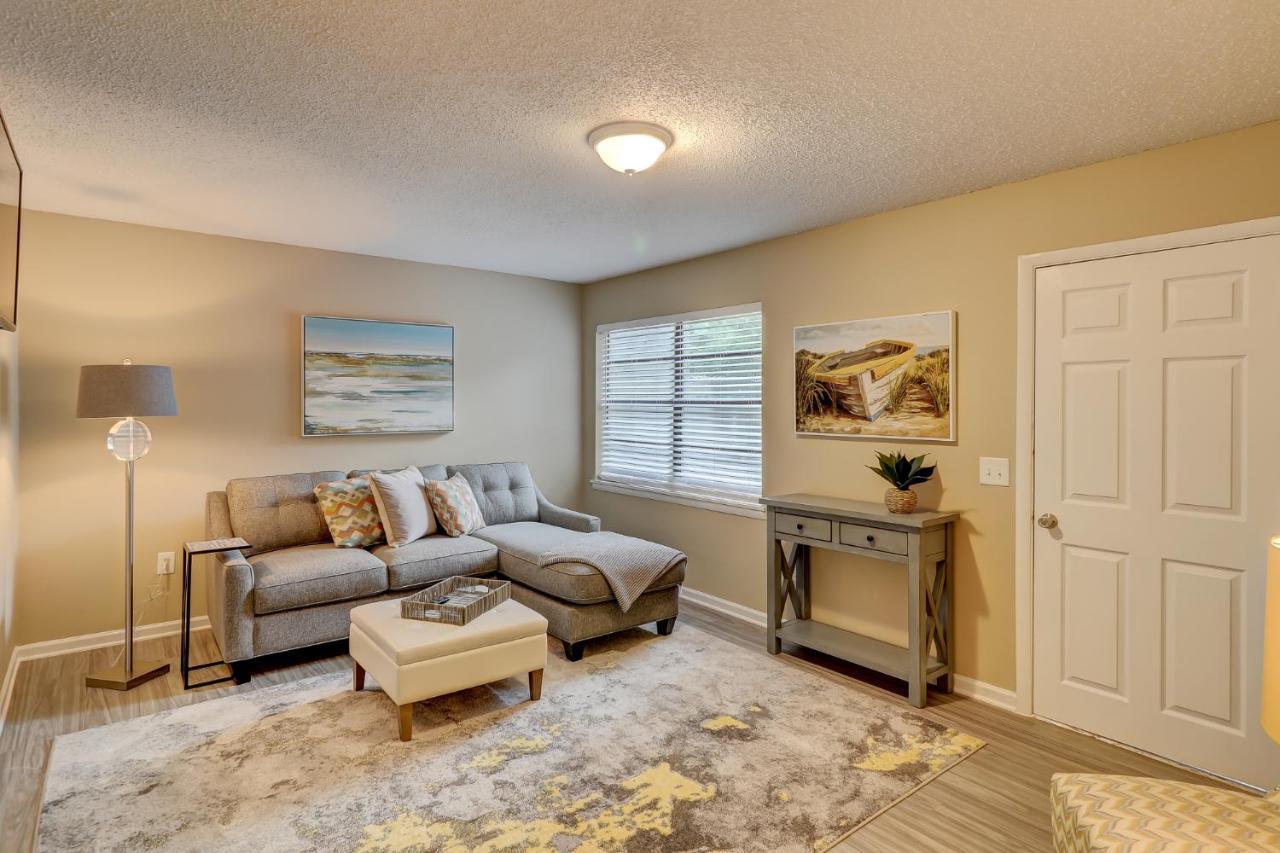 #111 Elaborate Condo Ideal Location 2Brm/2 Parking Hilton Head Island Exteriör bild