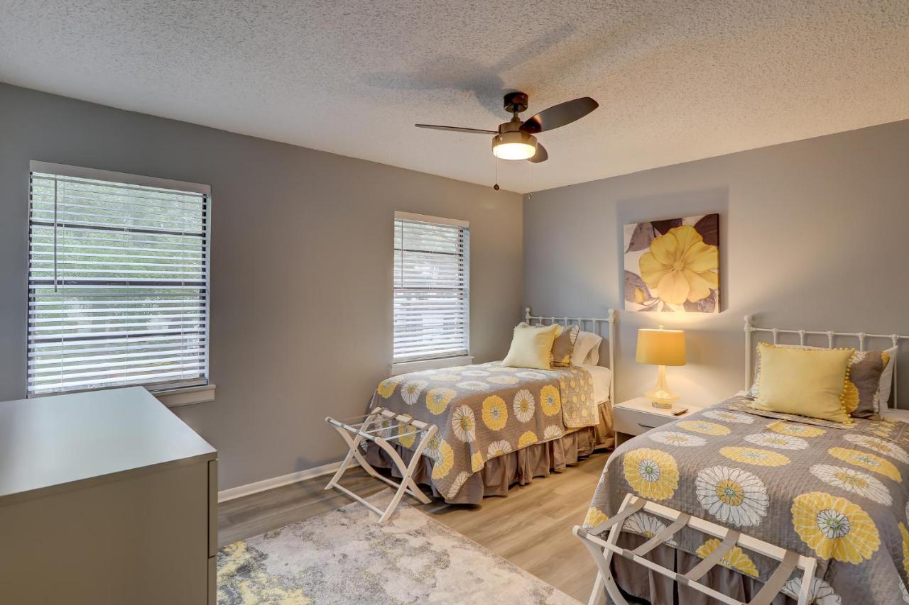 #111 Elaborate Condo Ideal Location 2Brm/2 Parking Hilton Head Island Exteriör bild